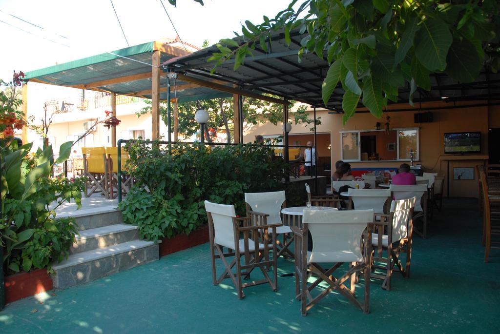 Lakis Studios Anaxos Ruang foto