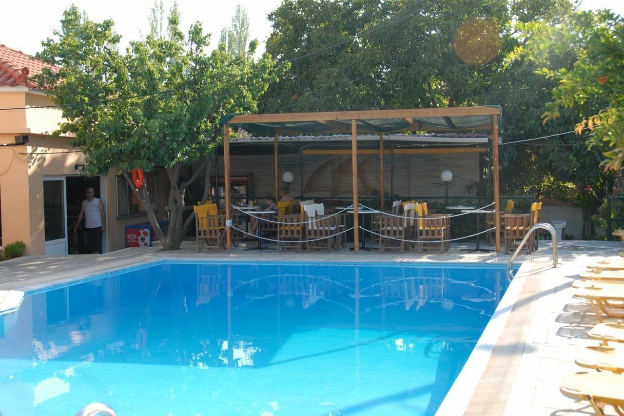 Lakis Studios Anaxos Bagian luar foto